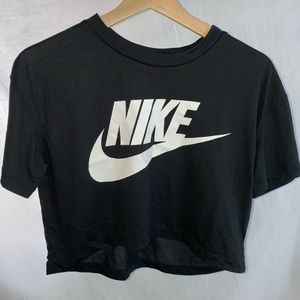 Nike t-shirt